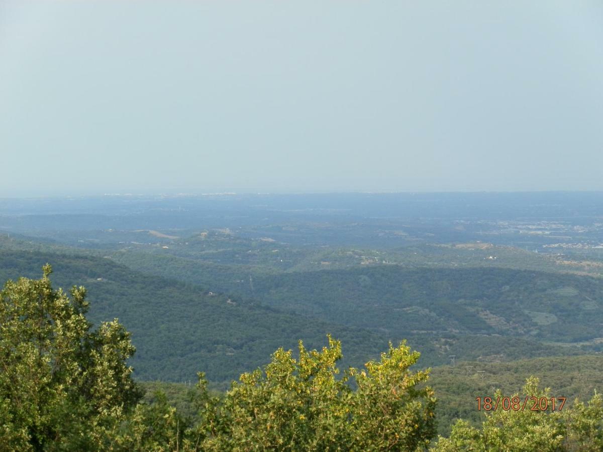 Villa Calme Et Detente Montbolo Екстериор снимка